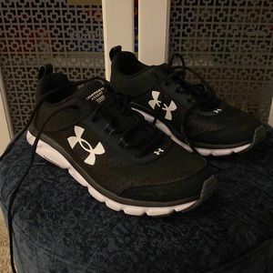Under armor shoes